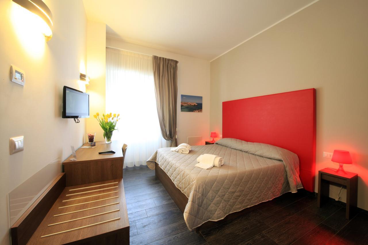 B&B Al Picchio โมโนโปลี ภายนอก รูปภาพ